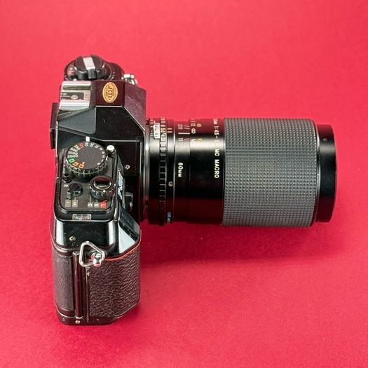 Nikon F301 and Carl Zeiss 80-200 MC Macro lens