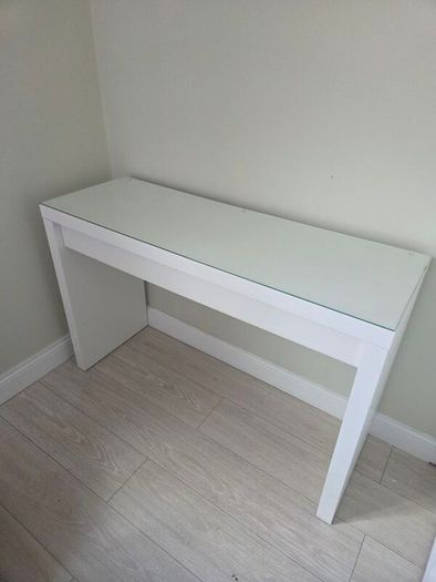 ikea make up table