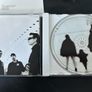 U2 All that you can't Leave Behind  CD Image 2