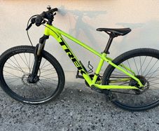 Trek Marlin kids mountain bike