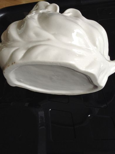 Leaf-shaped  small bowl