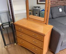 dressing table