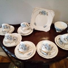 21 piece vintage china