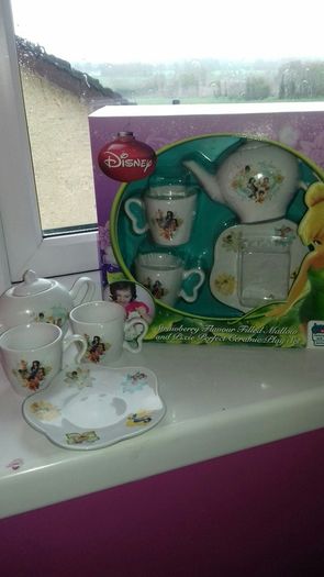 tea set and books