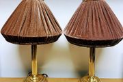 vintage pair of table lamps