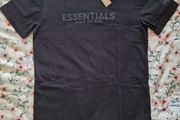 Essentials t-shirt