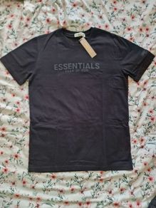 Essentials t-shirt