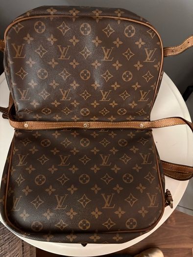 Louis Vuitton Samur 30 crossbody bag