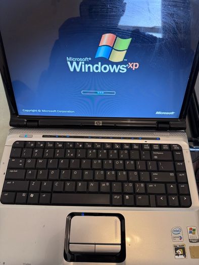 19 laptops for parts or repair