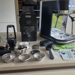 Premium Coffee Setup: Sage Bambino Plus & De'Longhi Grinder + Essential Barista Accessories