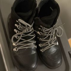 boot from dunnes size 4
