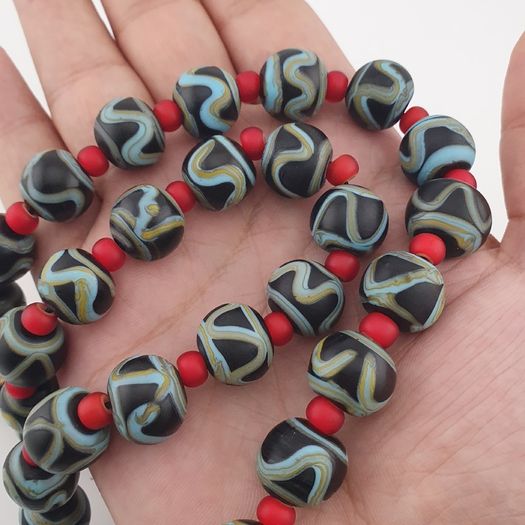 Antique Venetian Style Zigzag Pattern & Venetian WhiteHeart Glass Beads Necklace