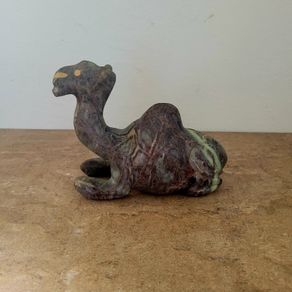 Mid century carved marble camel paperweight