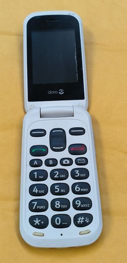 Doro 2404 Senior Buttons Flip Mobile Phone Unlocked to all Networks