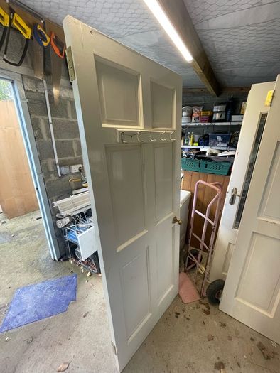 2 internal doors