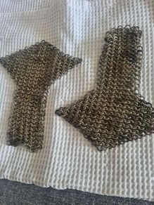 Chainmail Epaulettes