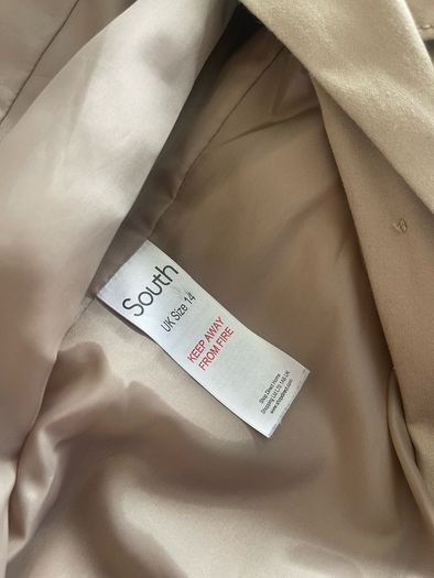 womans beige south brand trench coat with double breasted design need gone ASAP due to house clearance like New
