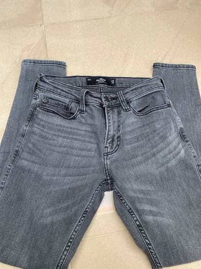 Hollister boys jeans