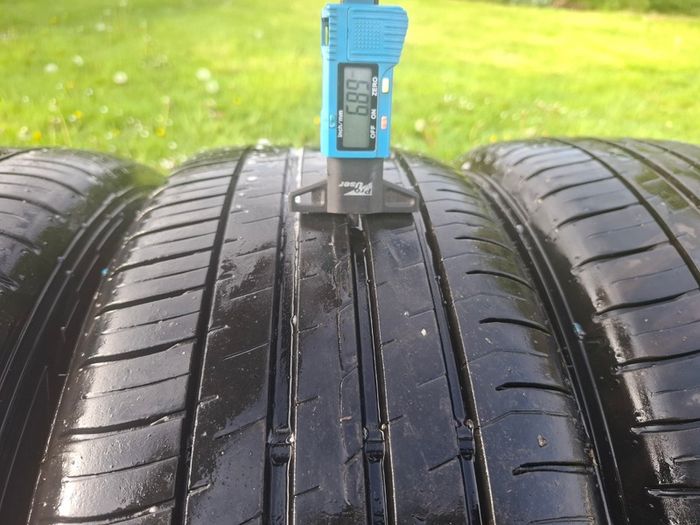 16" Genuine Vw Alloys with tyres