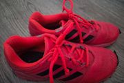 Hockey shoes (UK 4)