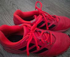 Hockey shoes (UK 4)