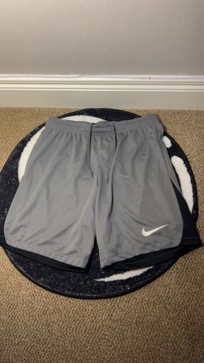 Nike Stride 2 Piece Set