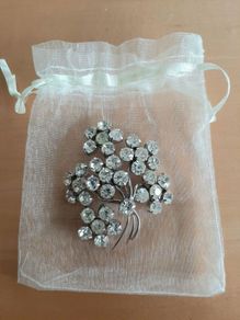 Floral diamante brooch