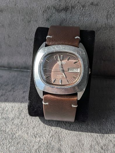 Seiko "Baby Monaco" | 1972 Racing Icon | Sunburst Tobacco TV Dial Vintage Watch