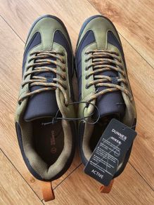 Brand new hiker,UK 10, postage available