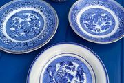 Arklow pottery willow pattern