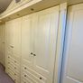 Wardrobe & Carpet Image 8