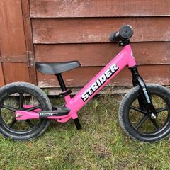 Strider 12 Sport balance bike