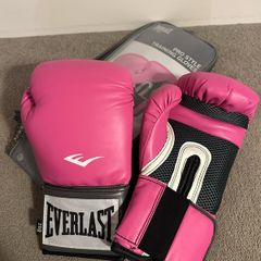 Everlast Pro Style Training Gloves (Pink, 8oz.) As New In Original Packaging