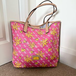 Guess tote bag