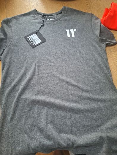Mens tshirt