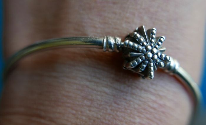 Genuine Pandora Sterling Silver 925  Limited Edition Firework Snowflake Christmas Bangle 10,8g