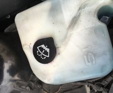 BMW windshield washer reservoir cap