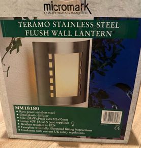 Stainless steel wall lantern. Never used.
