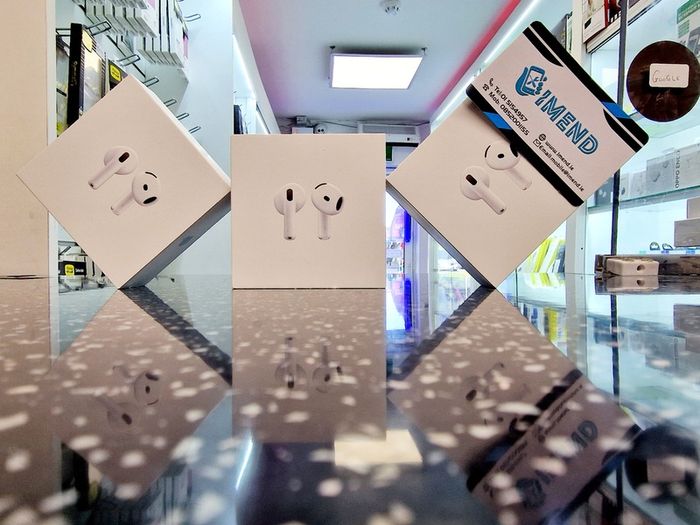Airpods 4 Airpods 4 Airpods 4 Airpods 4
