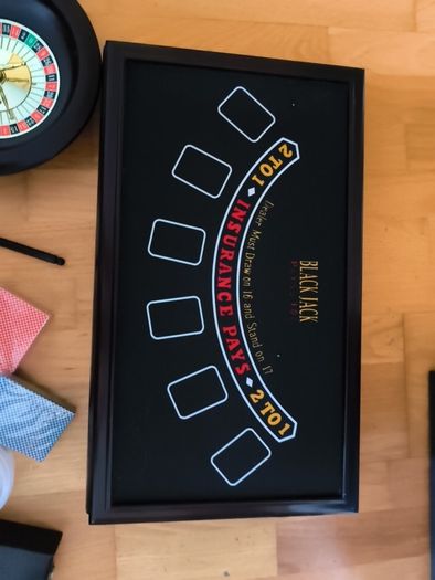 3 in 1 Casino House - Craps, Roulette, BlackJack