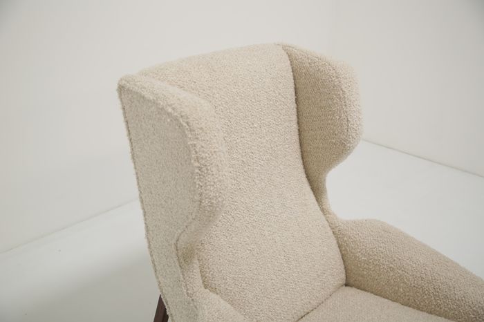 Vintage Sculptural Boucle Wingback Model 877 Armchairs by Gianfranco Frattini for Cassina, Italy, 1950s