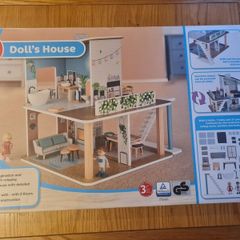 Playtive Dolls House