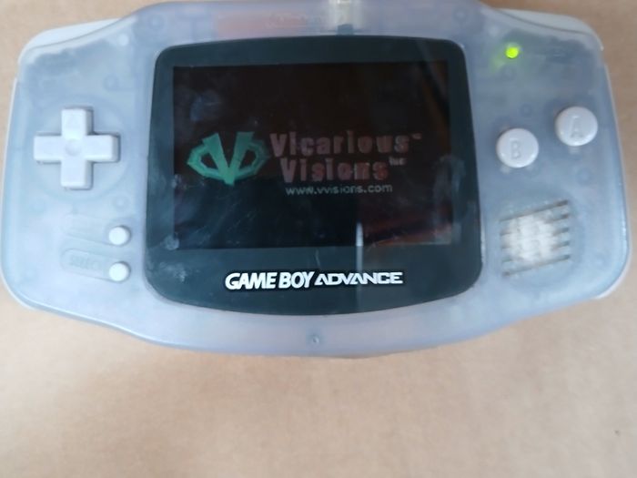 Gameboy Advanve (no back)