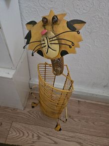 Cute kitten decor