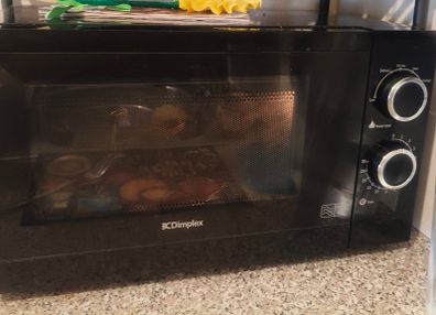Dimplex microwave 800W