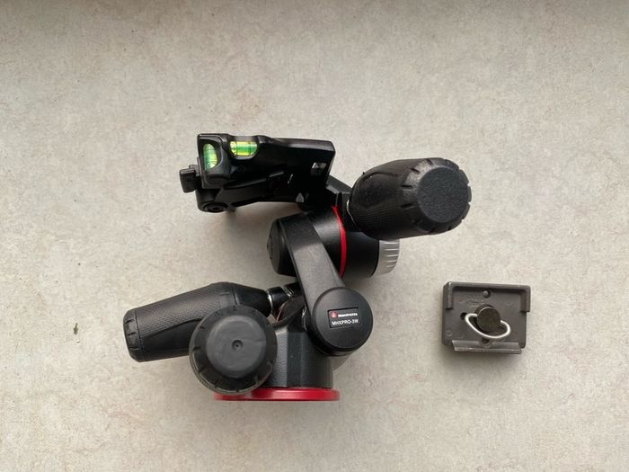 Manfrotto MHXPRO-3W 3 way geared tripod head
