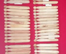 Wooden Craft Pegs (72)