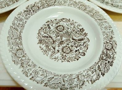 Set of six vintage French plates/soup plates and matching platter