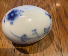 Reduced B&G Danish Porcelain egg number 691 collectors item