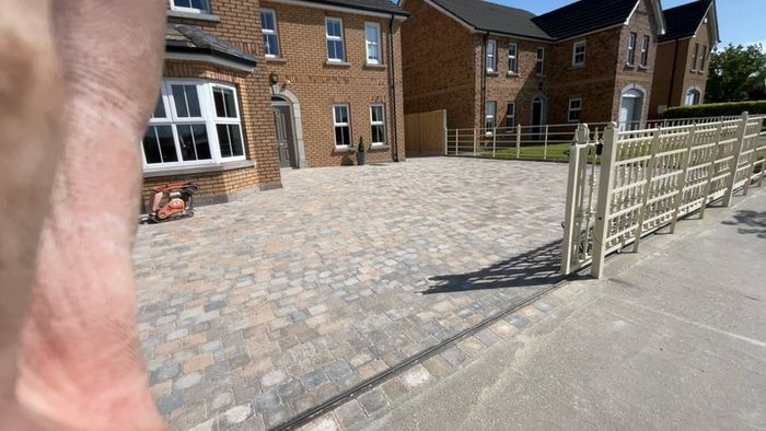 paving